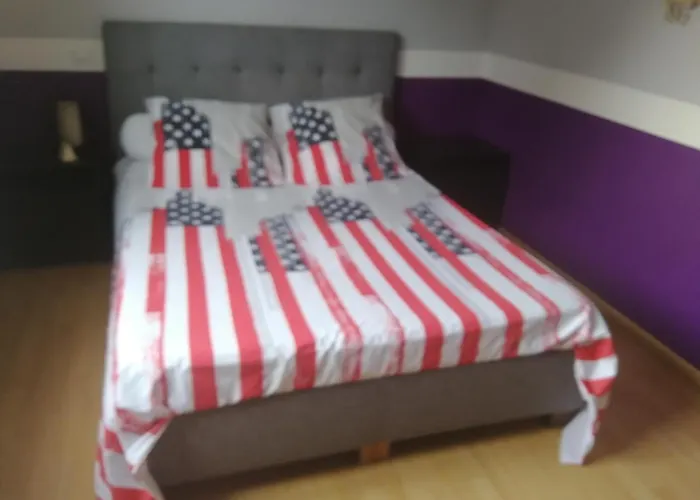 Chambres D\'Hotes Chez Nanou La Puyfolaise - 1 Ou 2 Chambres